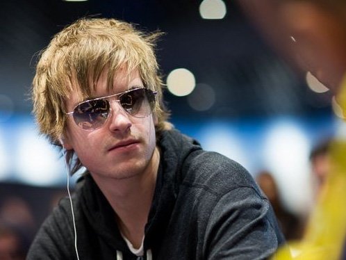 Обзор кэш-игры на высоких лимитах: апрель