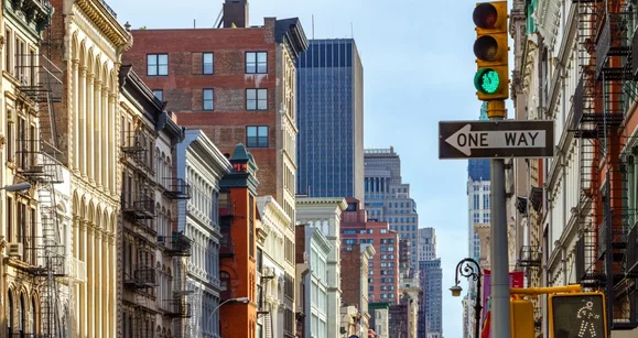 Не ходите, дети, вы в Нью-Йорк играть!